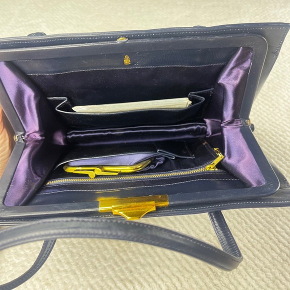 Vintage Mark Cross Handbag w/mirror and coin purse Blue Leather Woven Top Handle - Picture 6 of 7